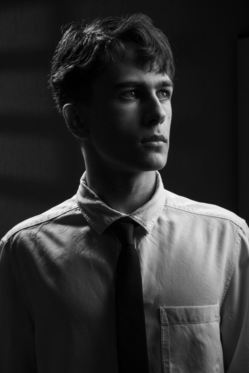 Tony R.